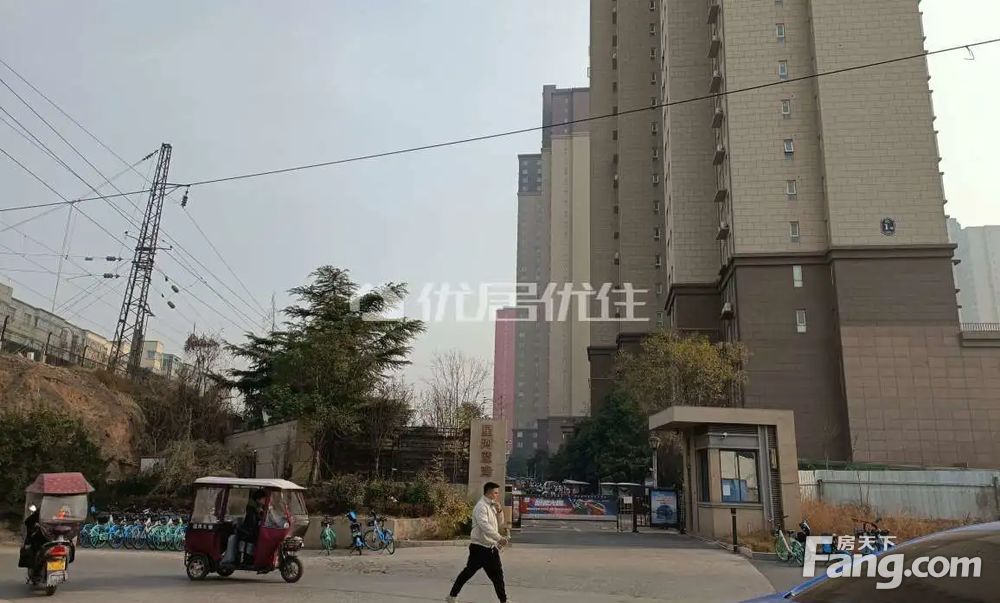 毛坯2室 63万元 89平 朝向西南 电梯房 圣域蓝湾 看,洛阳瀍河东花坛