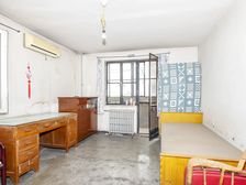 惠新西街北口煤炭部家属楼电梯三居室大客厅管理好近地铁!