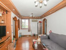 2号线川沙站旁 中间楼层 川中玖年