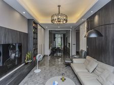 正南建发·雍龙府别墅4室2厅精装修