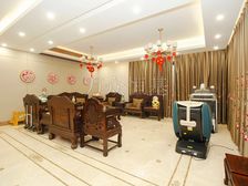 王府花园别墅6室2厅精装修