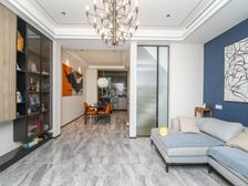 近9号线轨交口,精装修联排,税费少,诚意卖带两个车