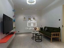 新希望锦官城 8房4厅205万