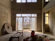 棕榈印象 6房2厅188万