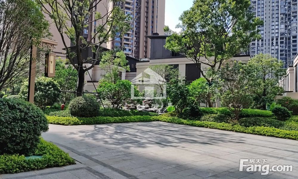 南宁龙光天瀛3房0厅190万