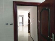 阳光城丽景湾 5房2厅125万