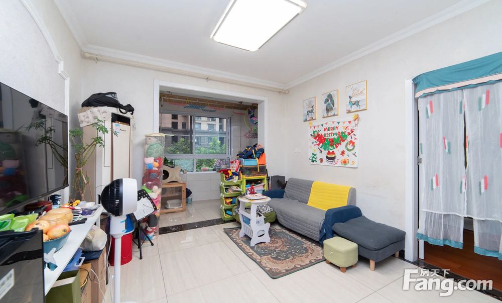 檀香湾2室2厅精装修