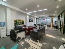 【必看好房】智慧国际 接待好房 带全部家具 拎包可办公