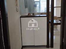 香榭里花园 3房2厅155万