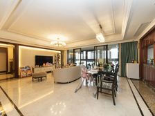 新出新城帝景北区 精装修 保养很好 特价急卖 随时看房