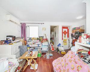 福润四季A区1室1厅南