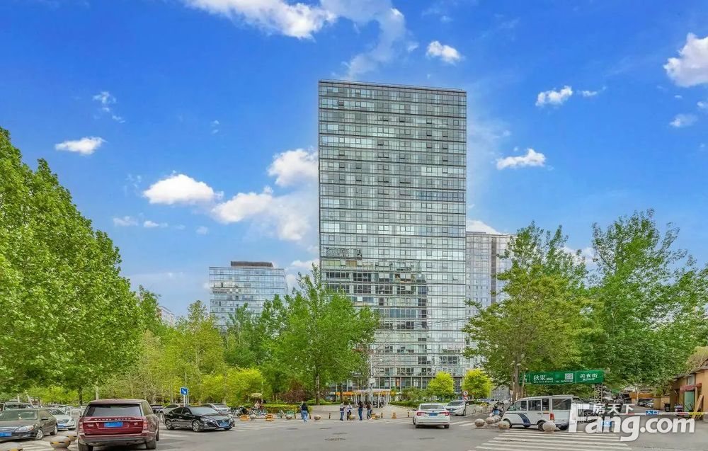 三元桥新地标大面积丨霄云路33号大厦丨灵活分割diy