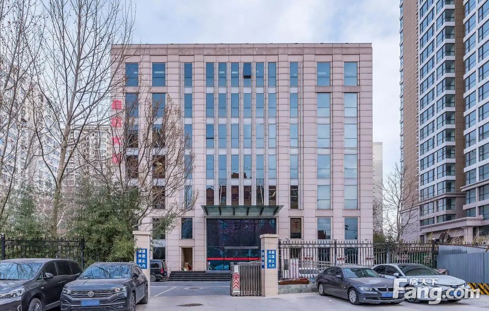 广渠门整层333平精装带家具配套全近地铁启达大厦