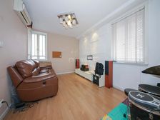 西边套户型全明,南北两房,老少皆宜楼层,房东诚心出售看房随时