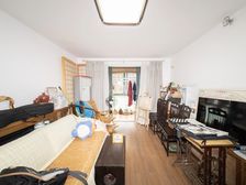 小区花园位置,厅南北通3房,业主诚意出售,看房方便,