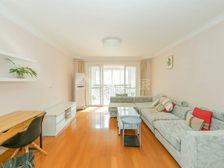 南北直套大两房,诚售可谈,位置安静,税各付。看房请致电