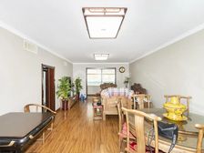 方庄高端小区、东南北向、精装修大三居