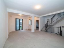 阳光龙庭别墅 324平毛坯5室 南向满五产权 800万