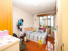 矿机东门两居室,紧邻农林路,面积大,首付低