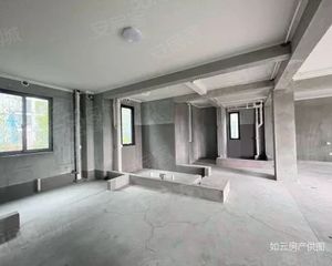 保亿湖风雅园4室2厅2卫南朝向225.0万元/套出售