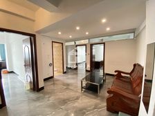 麒麟山(锦绣花园)4房2厅235万