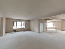 滨湖万丽一期,现房小高层,动静分区,东打头