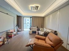 万象华府二期4室2厅2卫南朝向510.0万元/套出售