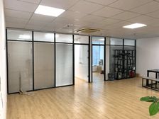 南部商务区 口 豪如大厦128平 2隔间 大员工区