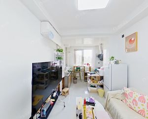 丝竹园 已改造 南向一居 有客厅 电梯 钢混