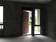 湖畔樾山5室2厅4卫南朝向328.0万元/套出售