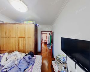 新上望京南湖中园精装两居,自带休闲区,满五,近地铁