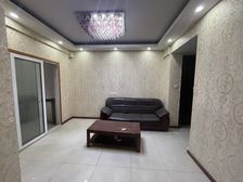 绿城物业,此房楼层佳,小区环境优美,生活配套齐全