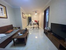 安吉万达4房2厅精装90万