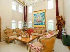 威尼斯花园5室2厅精装修