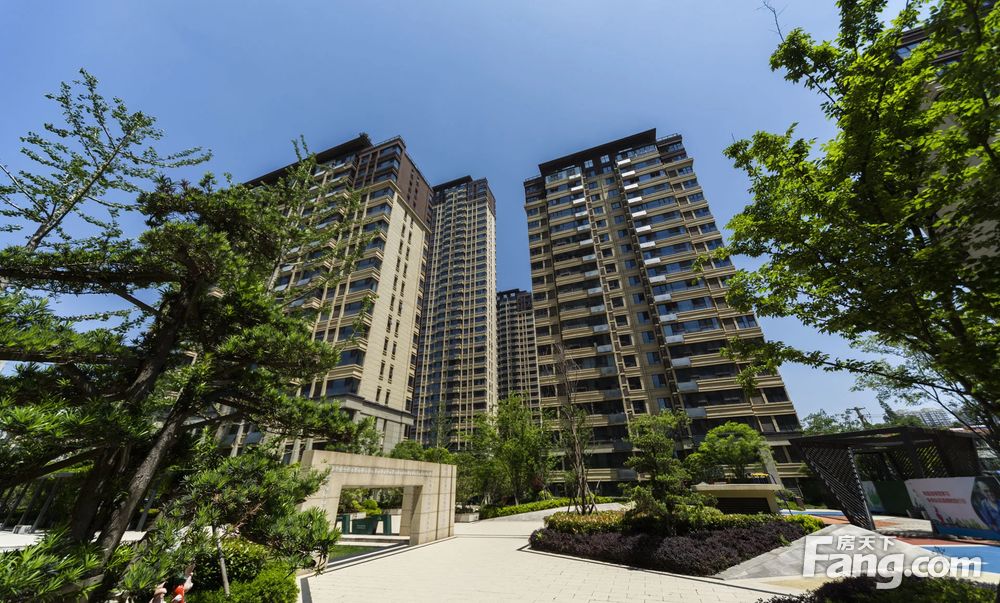 南北通透高速中央公园3室2厅精装修