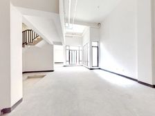 铜雀台龙胤联排中户 纯毛坯 双车位 诚意出售 有钥匙