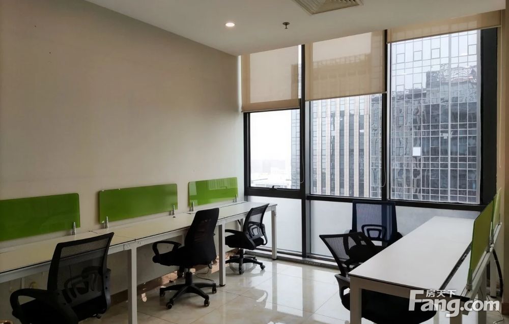 春岚大厦写字楼出租·办公室租赁精装修带家具!交通便利!户型方正!