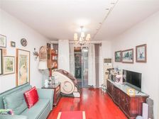 弘扬新上,后排不靠路,户型正气