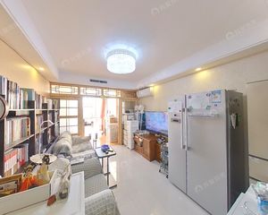 和平街锦鸿阁两居室 2006年楼龄 超大两居朝院内安静
