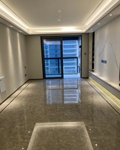 云潮中心4室2厅2卫南朝向365.0万元/套出售