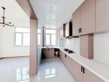 大平层 采光好 三世同堂居住 业主诚心出售