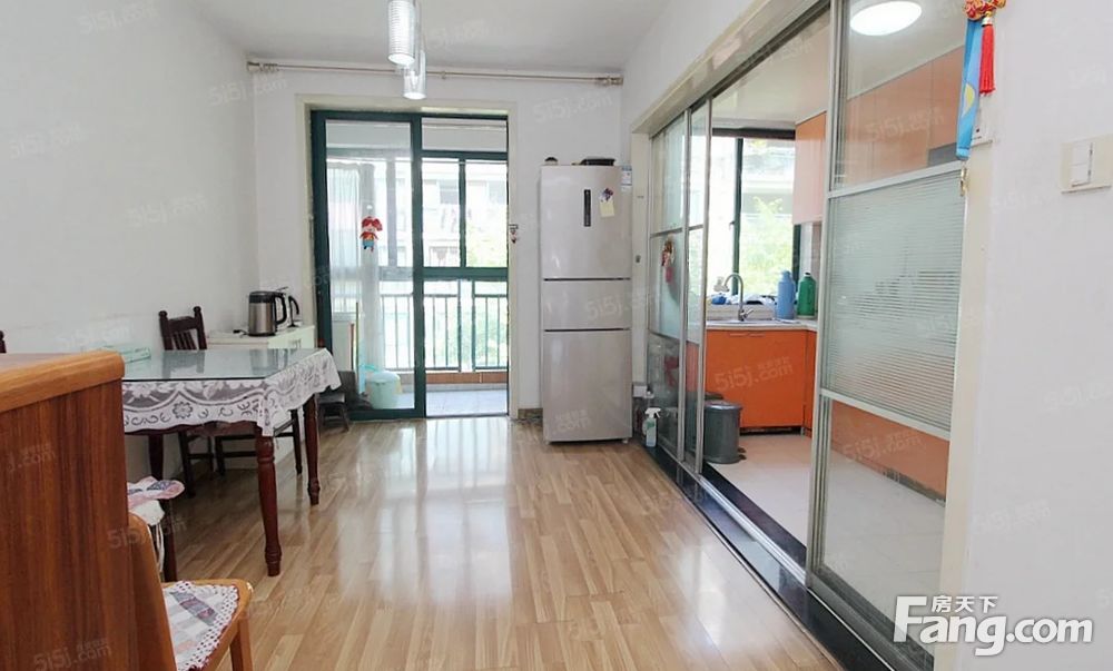 紫金文苑大三室自住装修高得房率