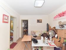 十梓街十全街凤凰街102号小区沧本振华改造好带车位车库