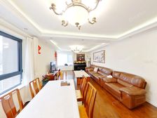 西二旗 领秀新硅谷 自住精装修南北通透三居室出售