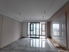 明湖悦府4室2厅3卫南朝向780.0万元/套出售