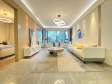 央企保利8层洋房,1.1w起,南北通透,电梯入户,随时看