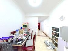 锦龙湾畔看河景的三房,朝南,带装修,户型方正