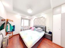 锦龙湾畔 南北通3房 精装修 位置安静 看房方便