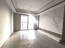 龙湖天玥3室2厅2卫南朝向358.0万元/套出售