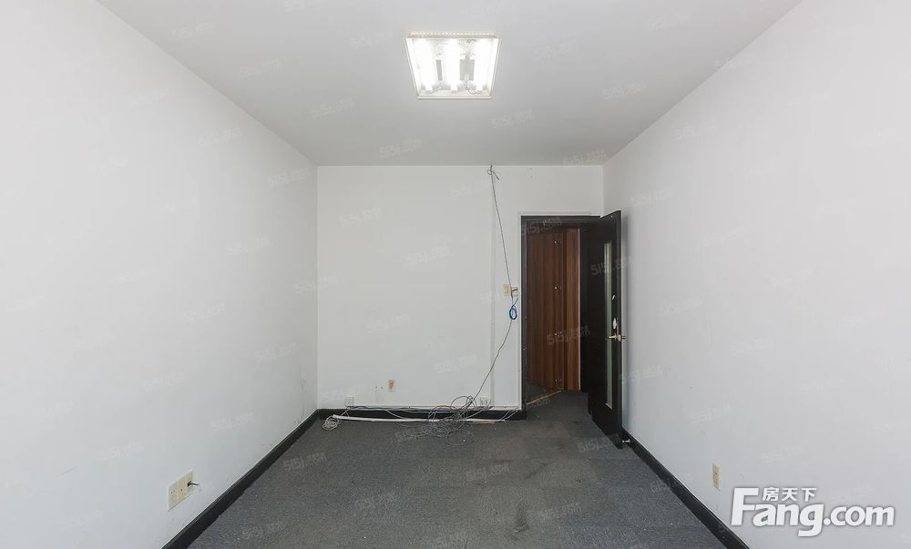 黄龙世纪苑 保俶塔 三房朝南 房龄新带电梯 单价低